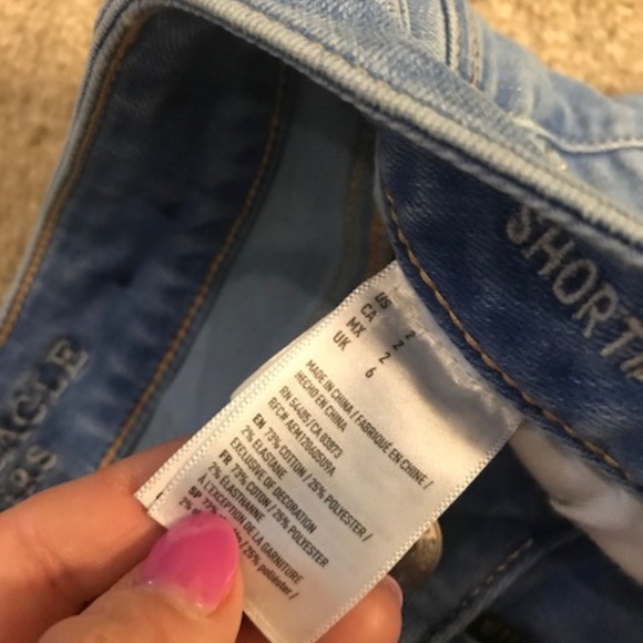 American Eagle Shorts - Picture 3 of 3